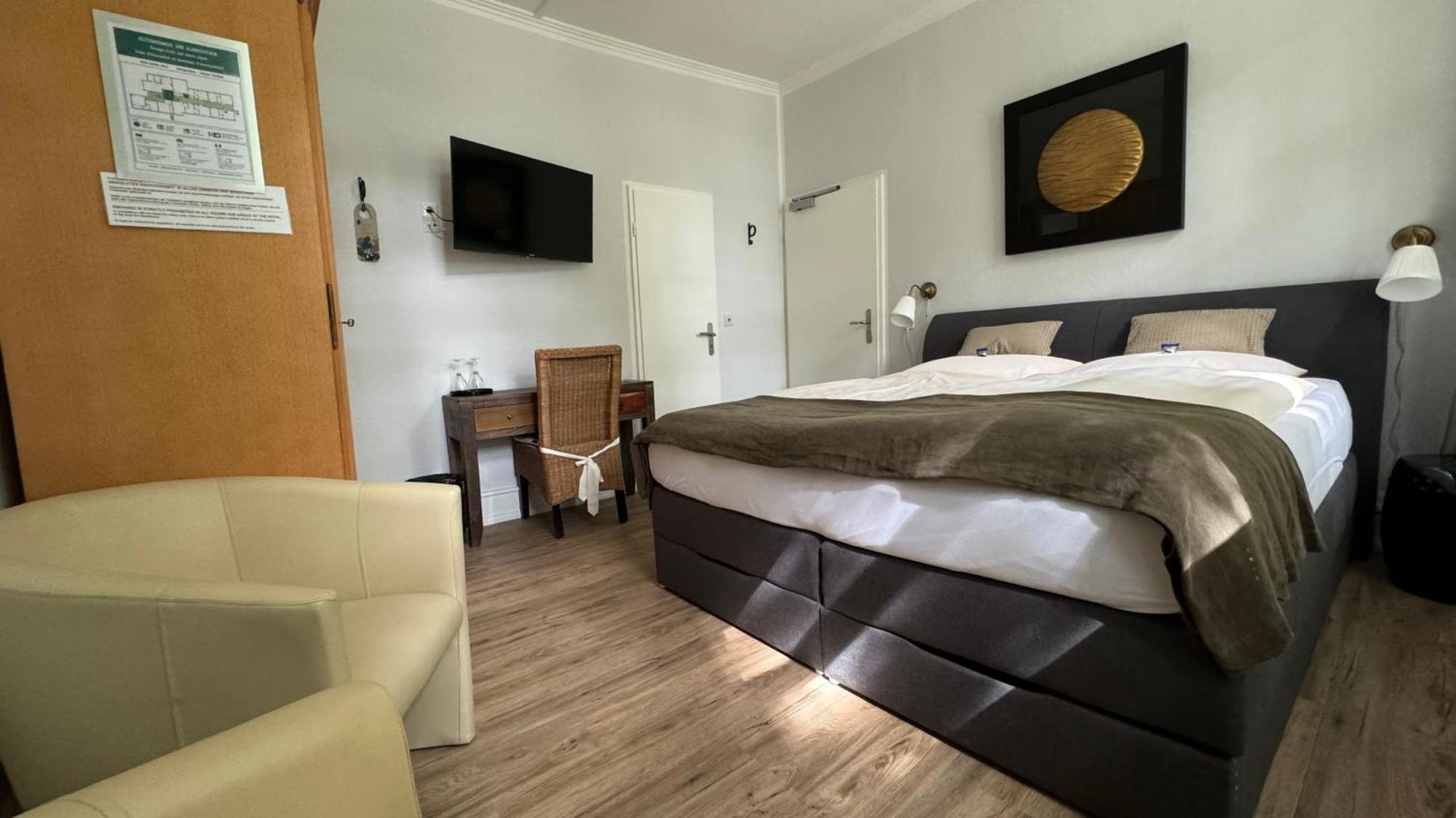 Goethe Hotel Bad Pyrmont Chambre photo