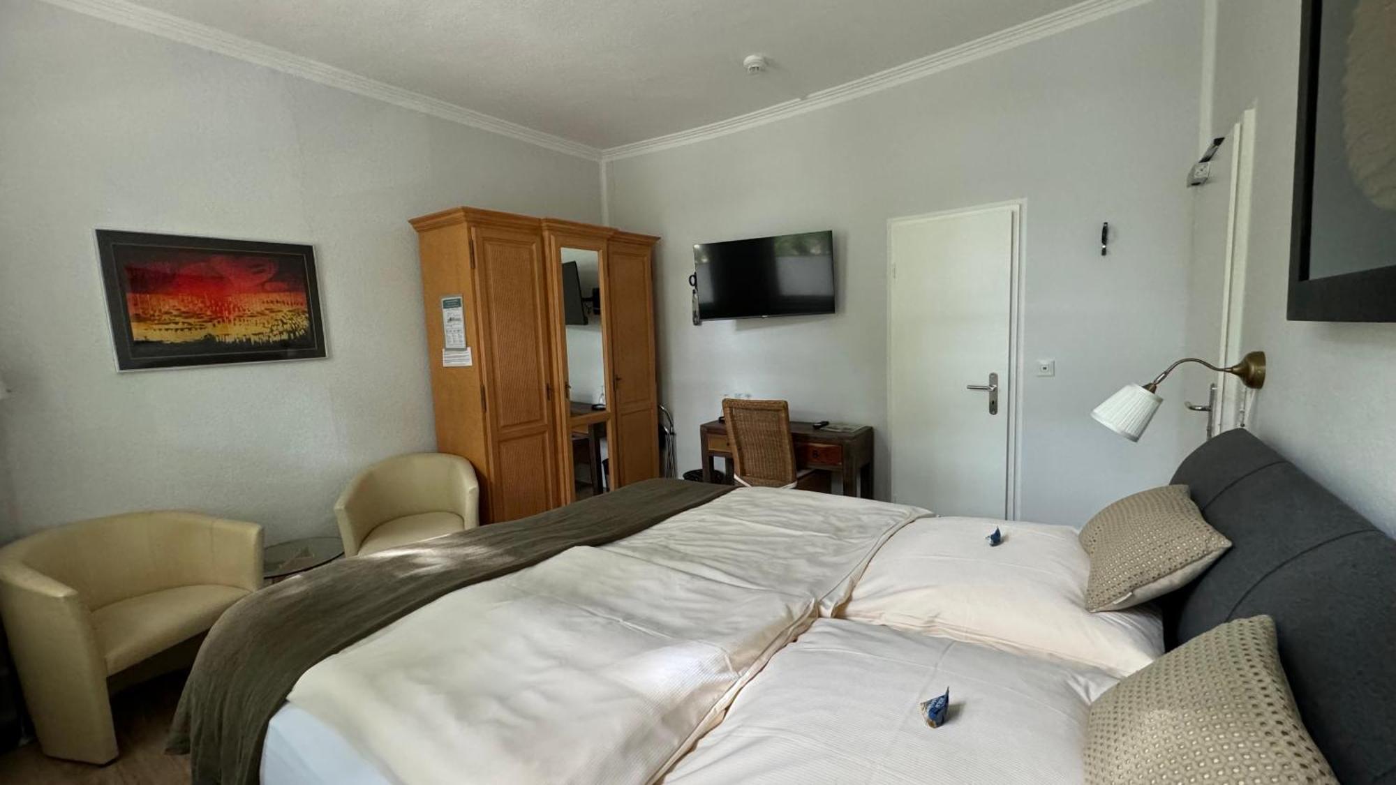 Goethe Hotel Bad Pyrmont Chambre photo